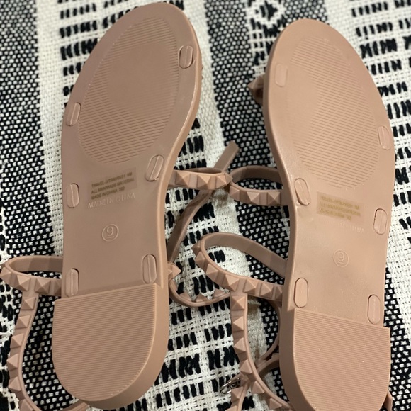 Steve Madden strappy sandals - Picture 3 of 3